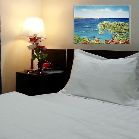 Hotel Magnificat Lomé Chambre photo