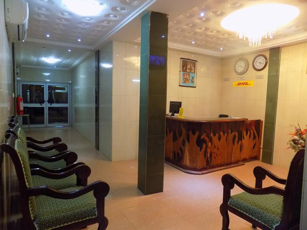 Hotel Magnificat Lomé Extérieur photo
