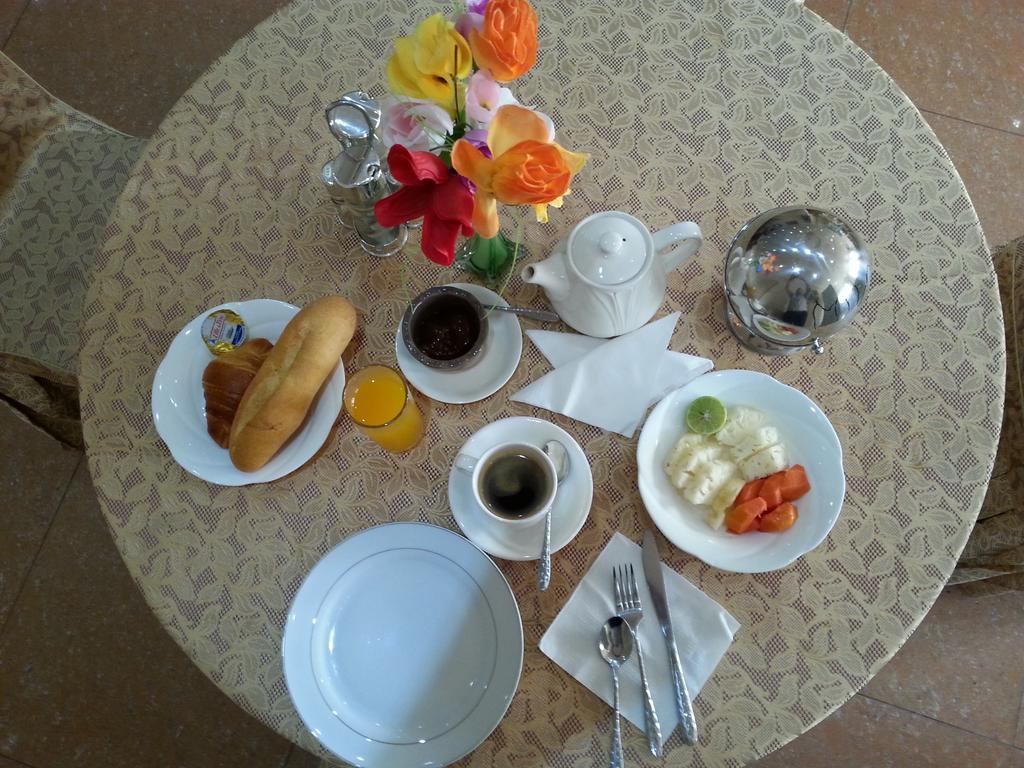 Hotel Magnificat Lomé Extérieur photo