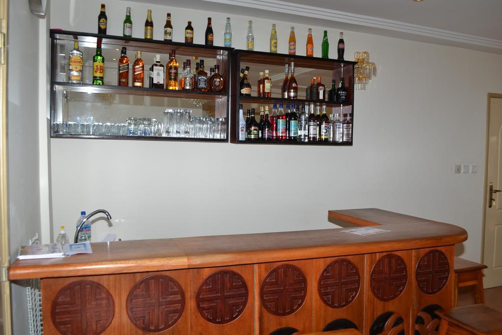 Hotel Magnificat Lomé Extérieur photo