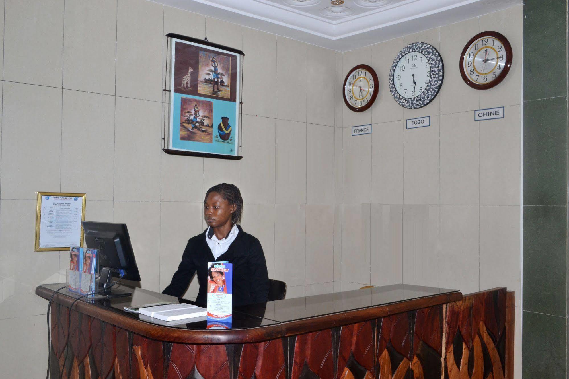 Hotel Magnificat Lomé Extérieur photo